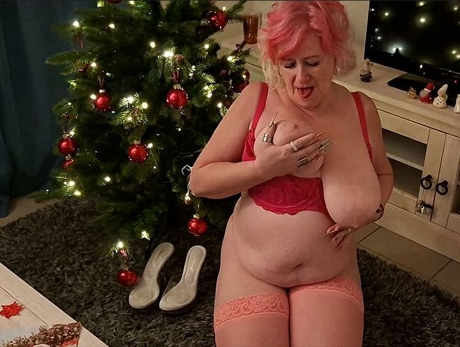 pure-vicky's Porno Video: Hol die Rute raus, ich hole dafür alles aus deinem Sack heraus!!!