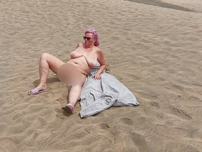 pure vicky Porno Video: Auf meinem Handtuch ist noch Platz