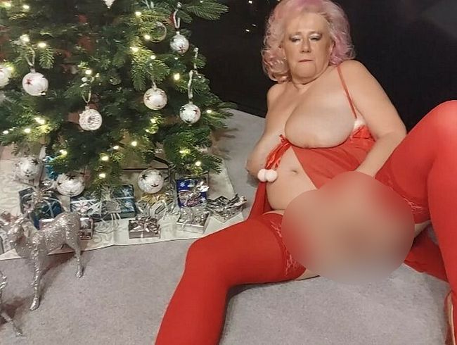 pure vicky Porno Video: Vicky völlig geil unter dem Weihnachtsbaum